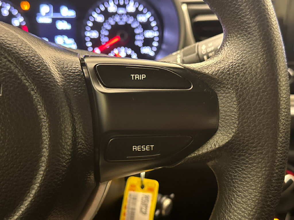 Used 2023 Kia Rio LX FWD image 28