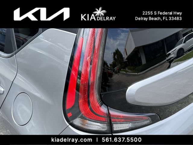 Certified 2023 Kia Soul LX w/ Option Group 015 FWD image 7