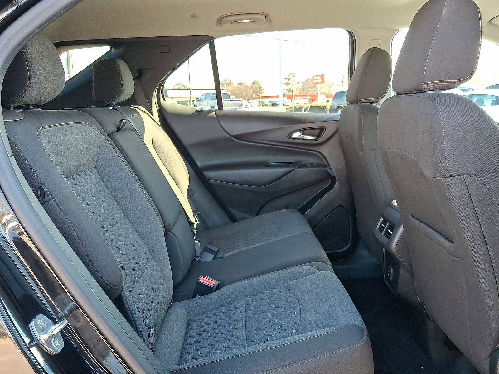 Used 2023 Chevrolet Equinox LT w/ LPO, Floor Liner Package image 31