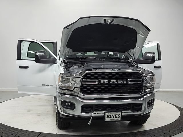 Used 2024 RAM 2500 Big Horn AWD/4WD image 10