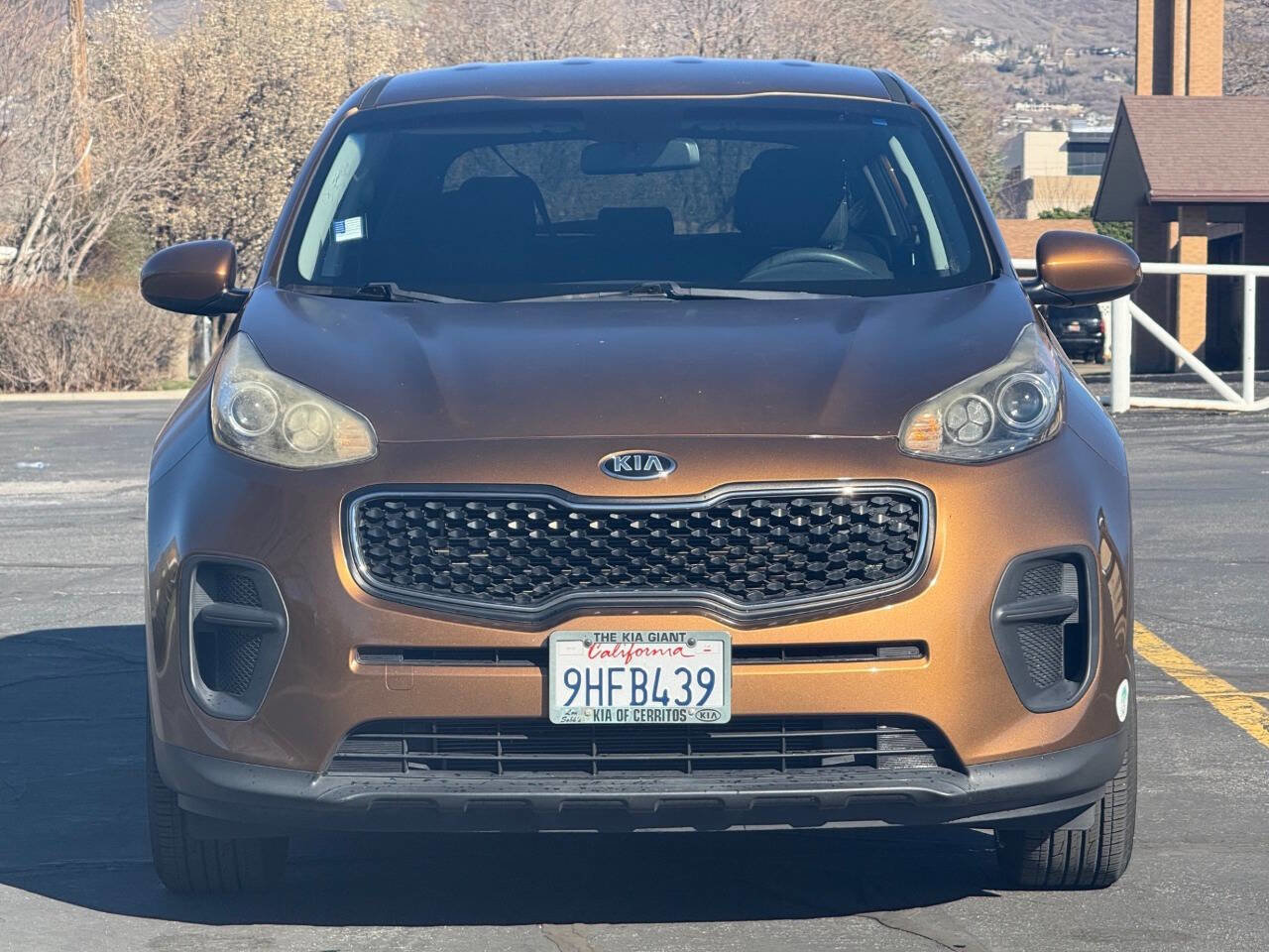 Used 2017 Kia Sportage LX image 2