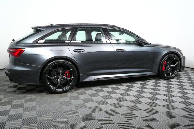 New 2026 Audi RS 6 performance image 2