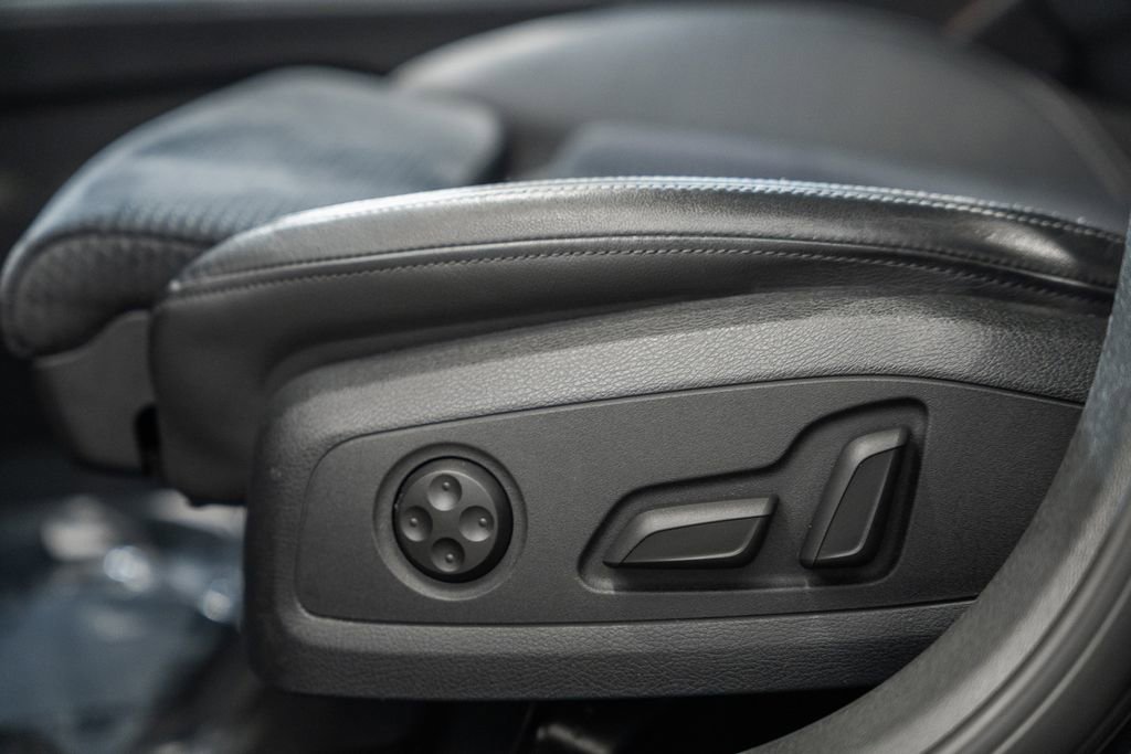 Used 2023 Audi A4 2.0T Premium Plus w/ Premium Plus Package image 46