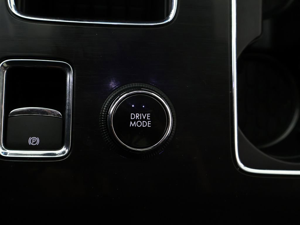 Used 2025 Lincoln Aviator Reserve w/ Equipment Group 201A AWD/4WD image 66