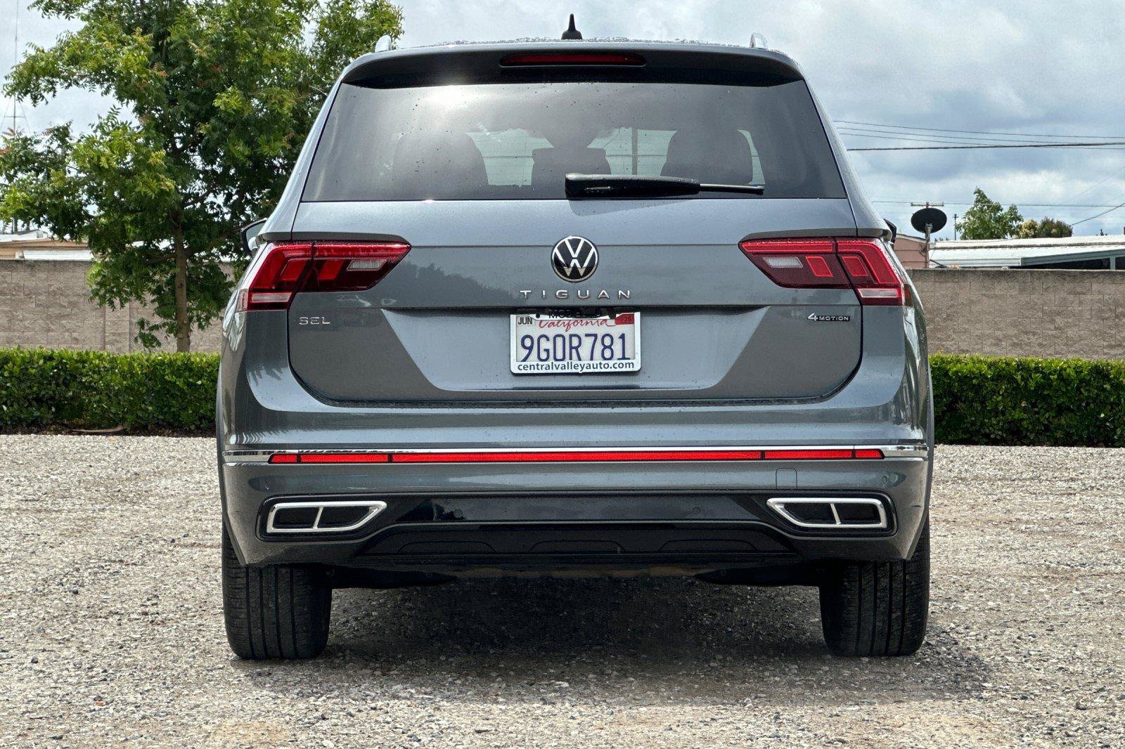 Certified 2023 Volkswagen Tiguan SEL R-Line AWD/4WD image 5