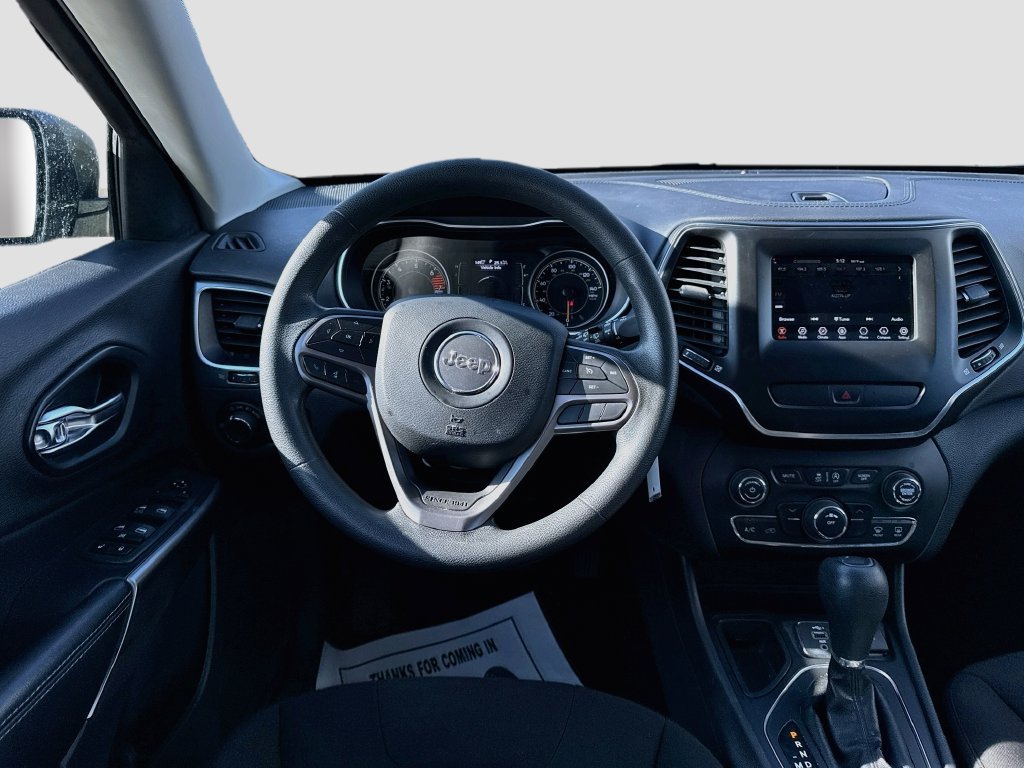 Used 2020 Jeep Cherokee Latitude FWD image 26