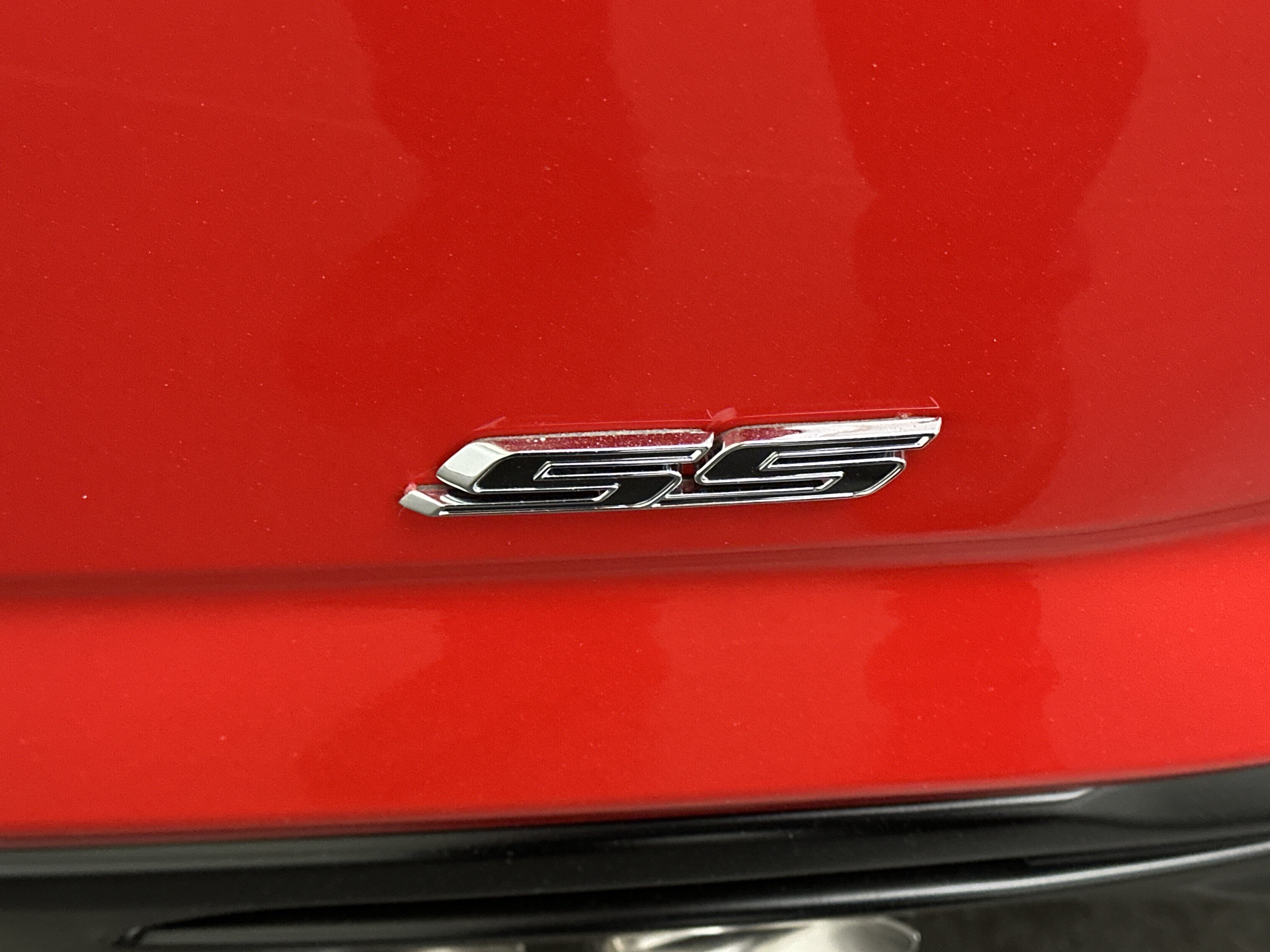 Used 2023 Chevrolet Camaro SS RWD image 11