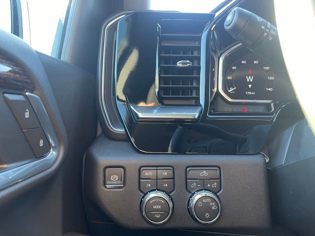 New 2026 GMC Sierra 1500 SLE w/ X31 Off-Road Package image 13