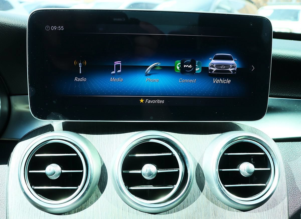 Used 2020 Mercedes-Benz C 300 Sedan w/ Premium Package image 48
