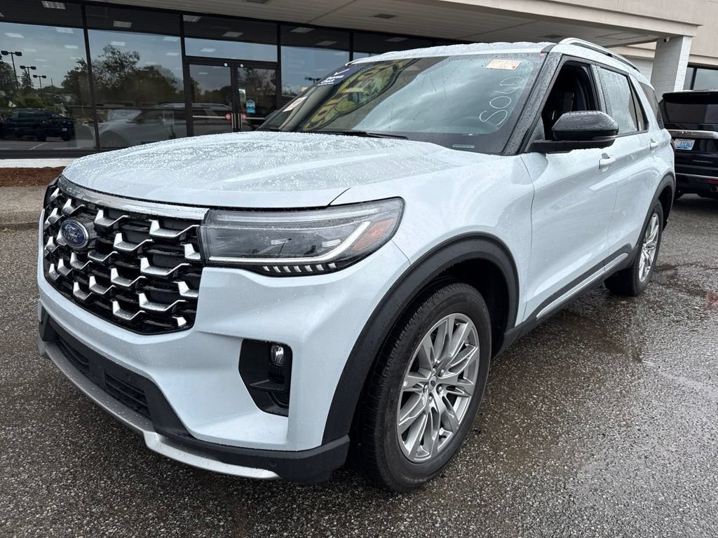 Used 2026 Ford Explorer Platinum AWD/4WD image 8