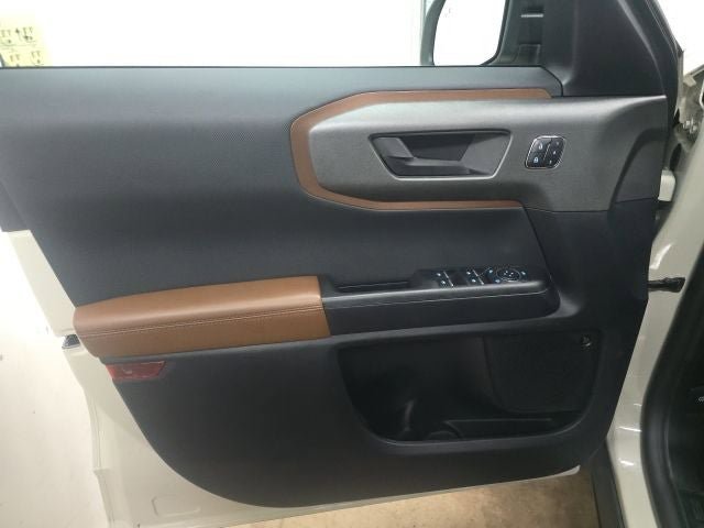 Used 2025 Ford Bronco Sport Outer Banks w/ Outer Banks Tech Package+ AWD/4WD image 19