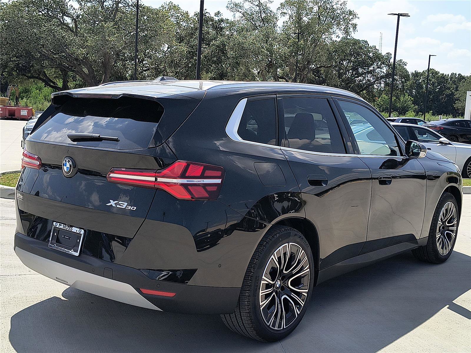 New 2026 BMW X3 xDrive30 w/ Premium Package image 5