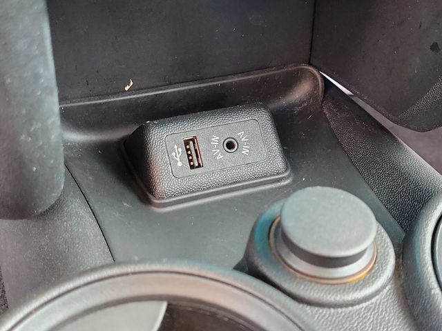 Used 2013 MINI Cooper Hardtop FWD image 26
