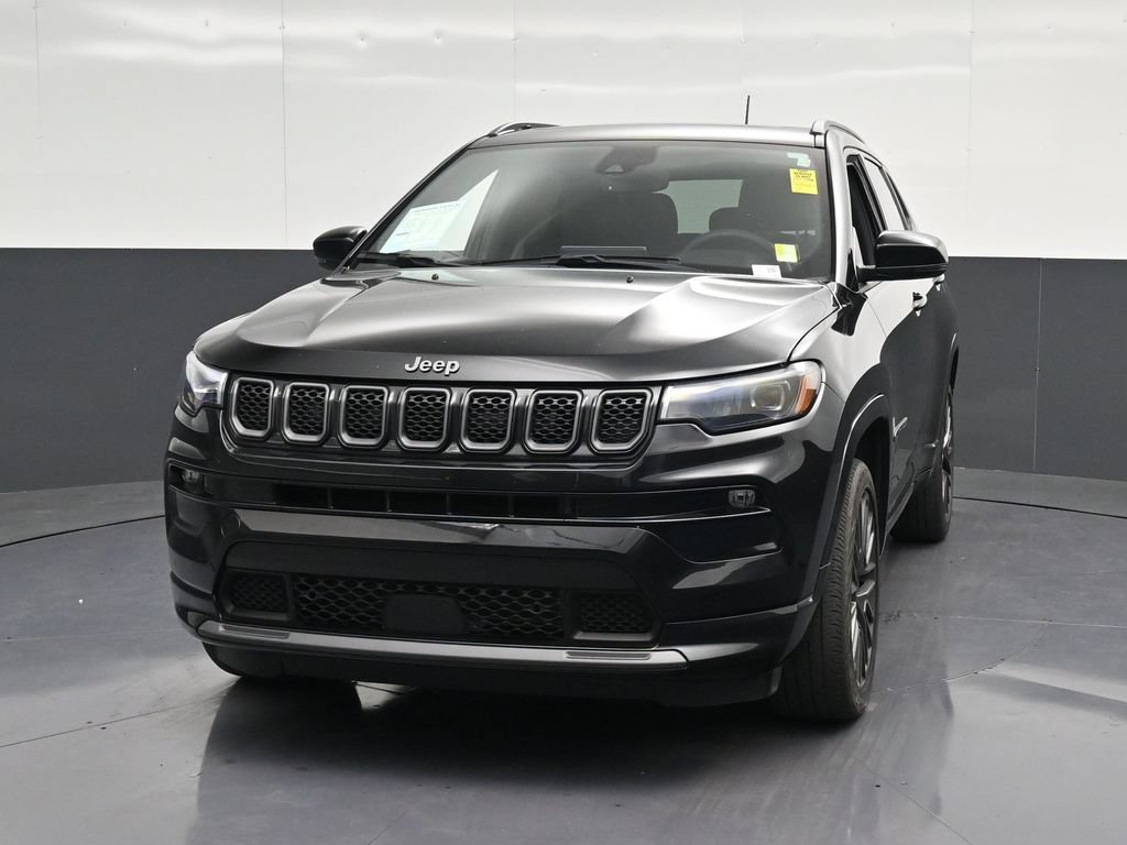 Used 2024 Jeep Compass Limited w/ High Altitude Package AWD/4WD image 6