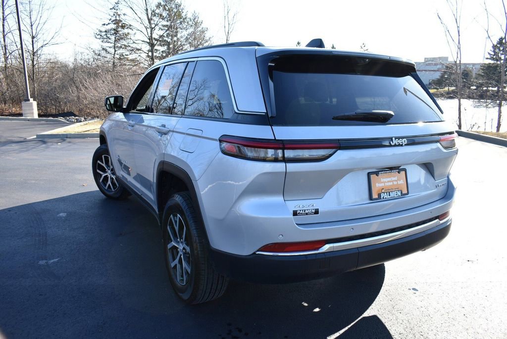 Certified 2025 Jeep Grand Cherokee Limited w/ Luxury Tech Group II image 8