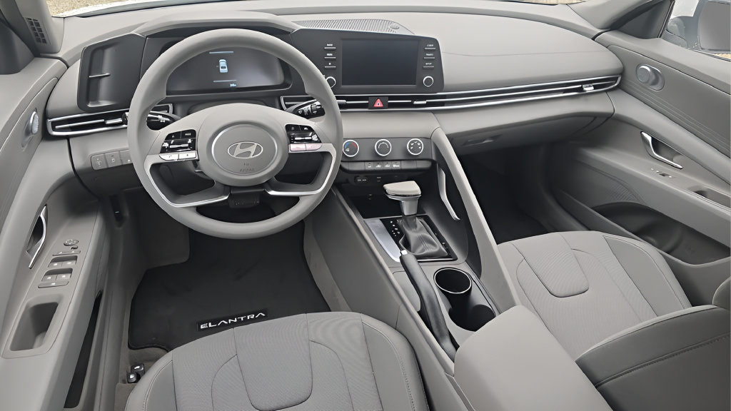 New 2026 Hyundai Elantra SE FWD image 18