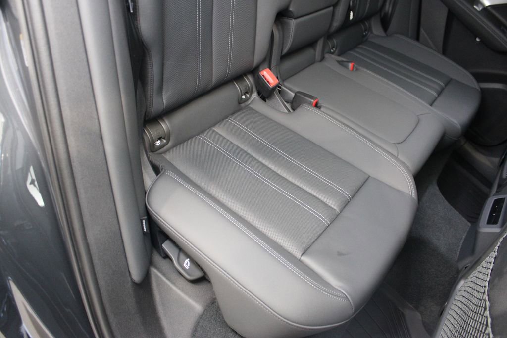 New 2025 Audi Q5 Premium Plus image 24