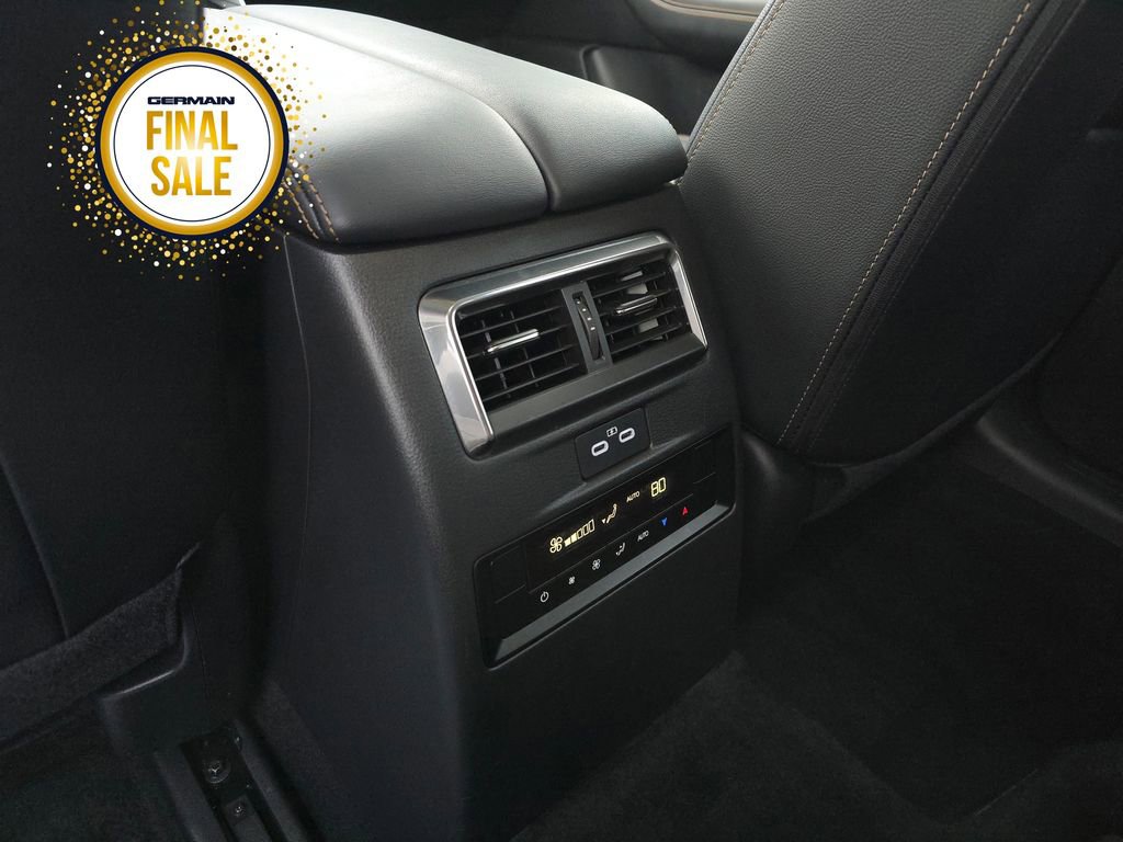 Certified 2025 MAZDA CX-70 3.3 Turbo w/ Preferred Package image 19