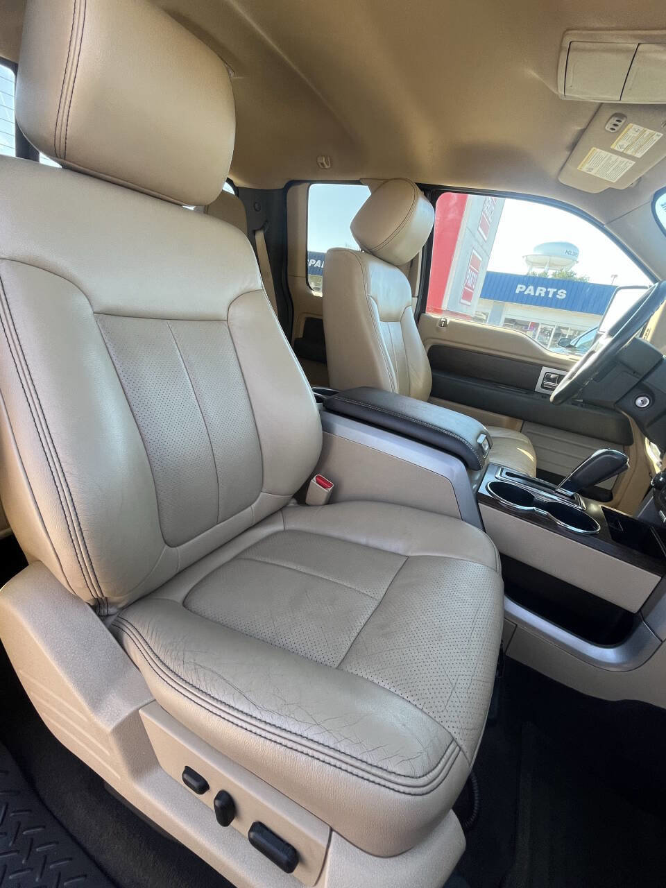 Used 2013 Ford F150 Lariat w/ Lariat Chrome Pkg image 25