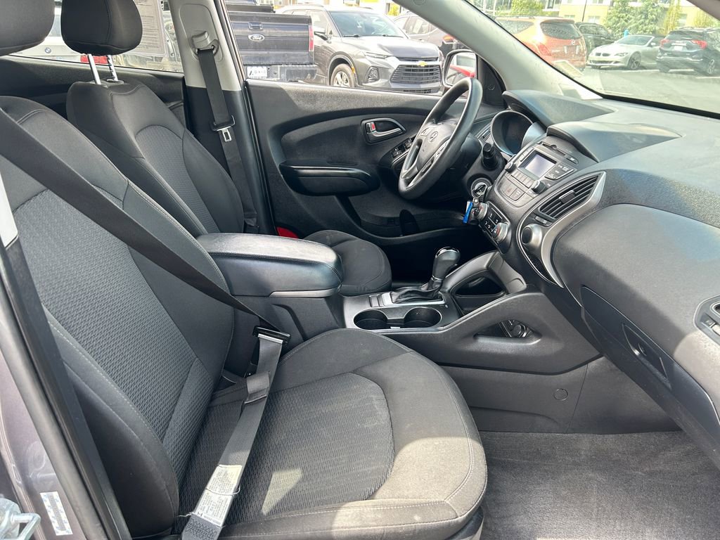 Used 2015 Hyundai Tucson GLS AWD/4WD image 32