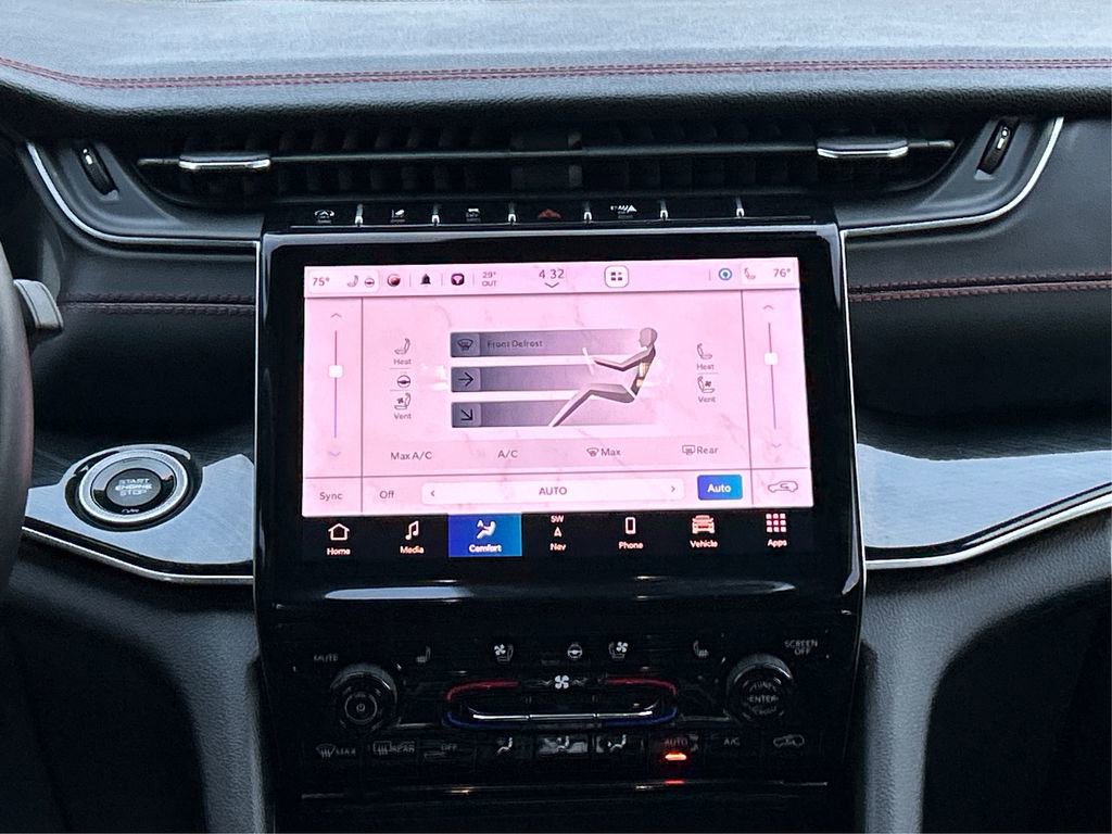 Certified 2022 Jeep Grand Cherokee Trailhawk w/ ADV Protech Group II image 18