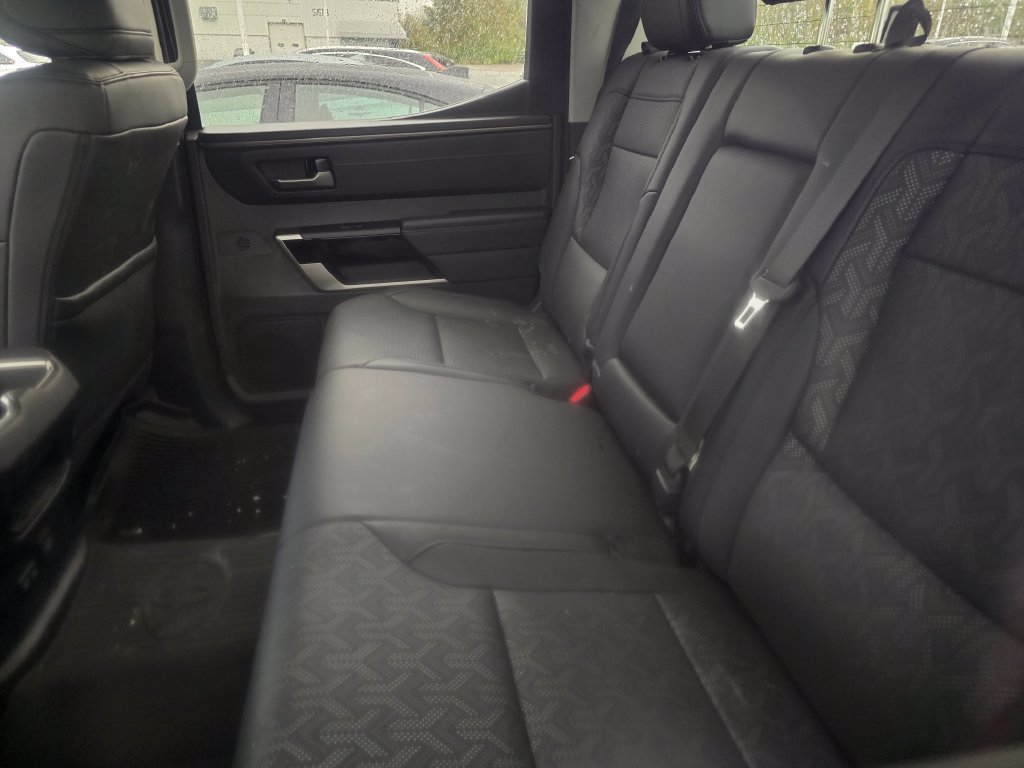 Used 2024 Toyota Tundra Limited AWD/4WD image 26