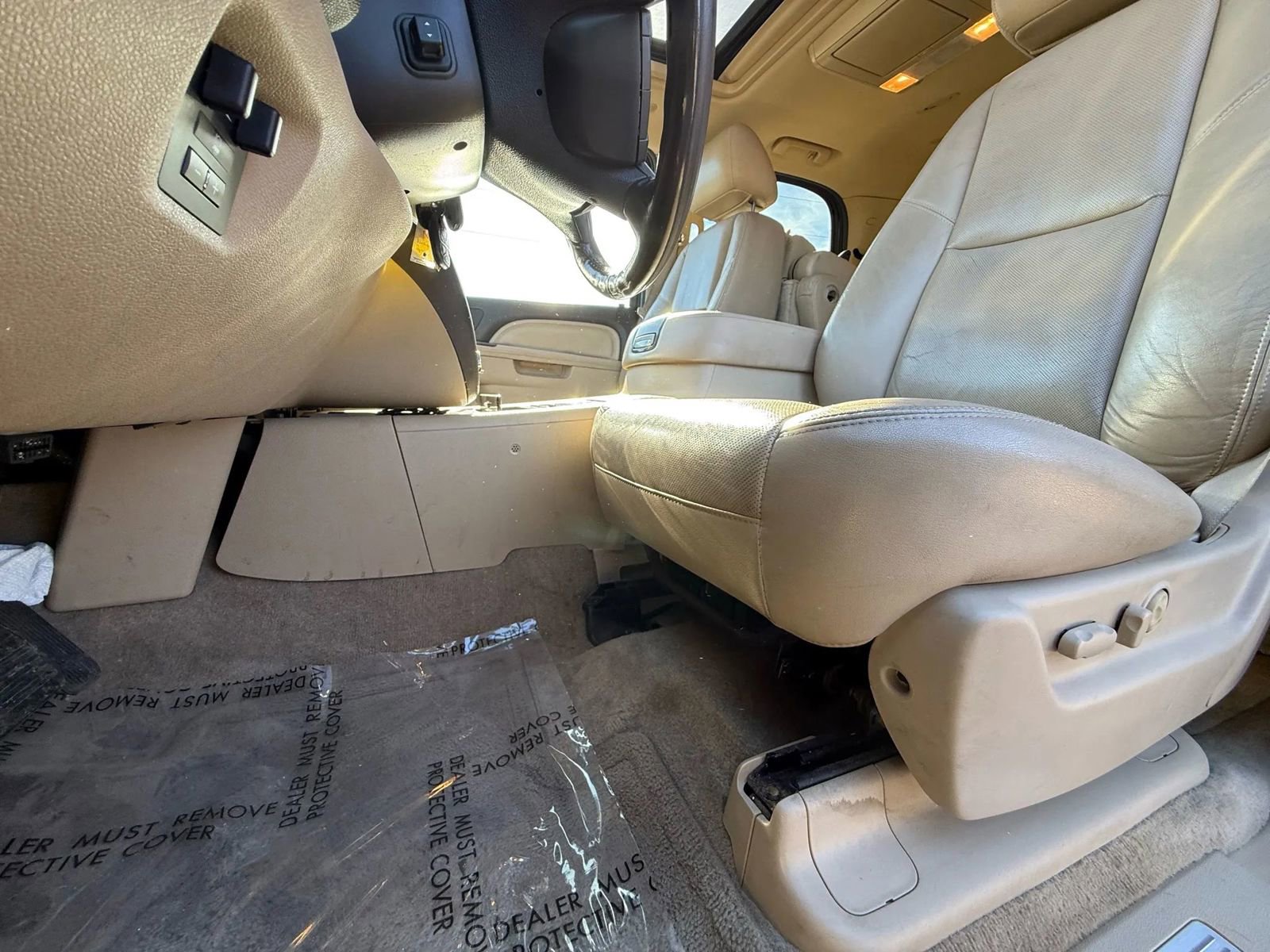 Used 2011 GMC Yukon Denali image 11