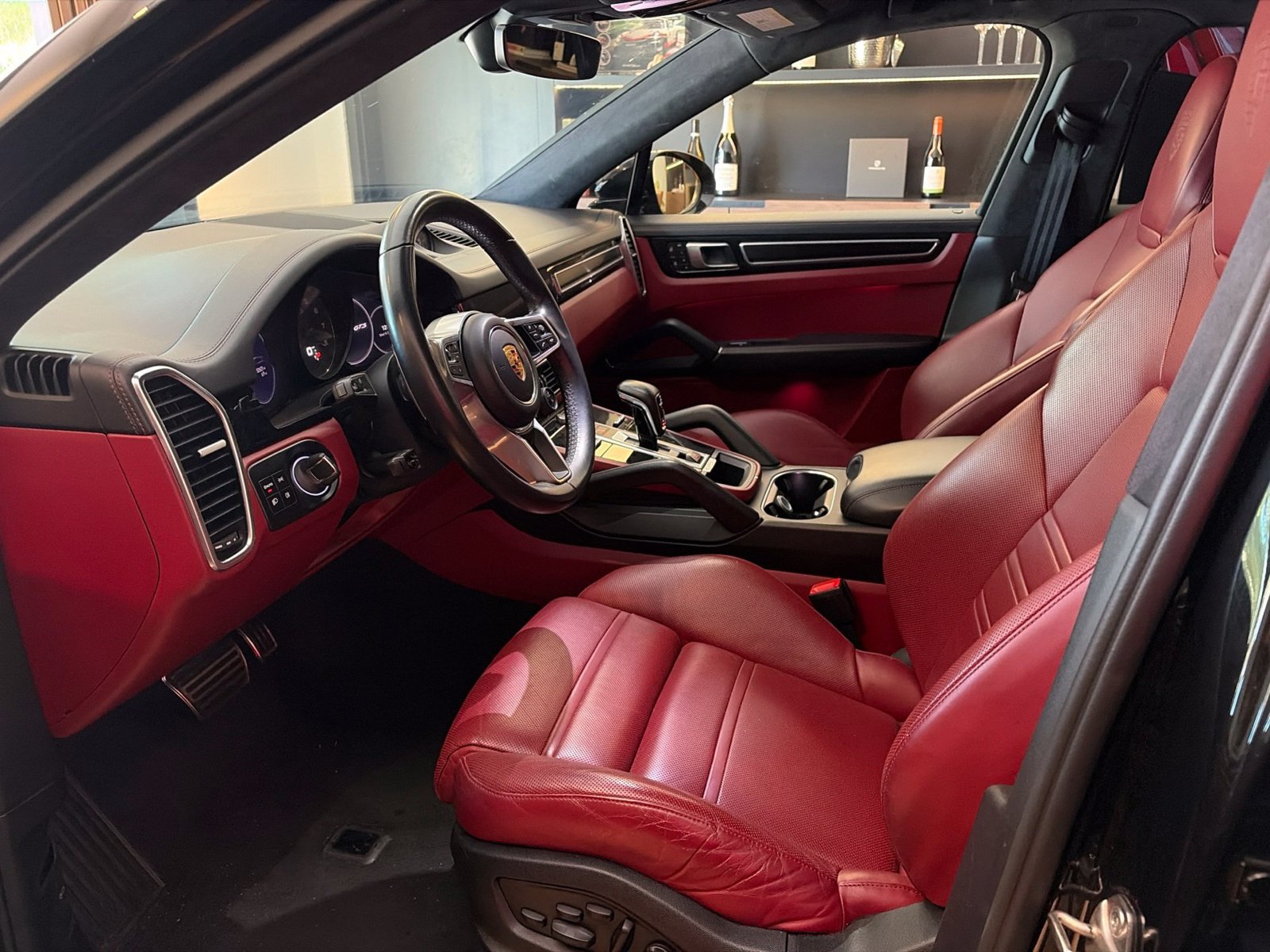 Used 2023 Porsche Cayenne GTS AWD/4WD image 8