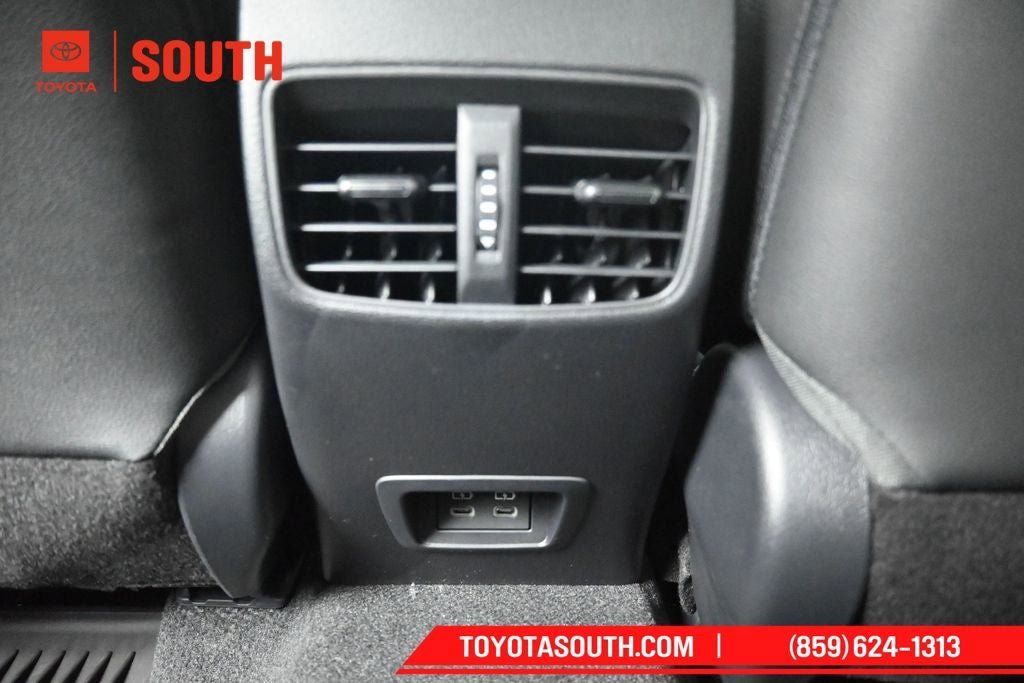 New 2026 Toyota Corolla Cross XLE w/ Convenience Package AWD/4WD image 28