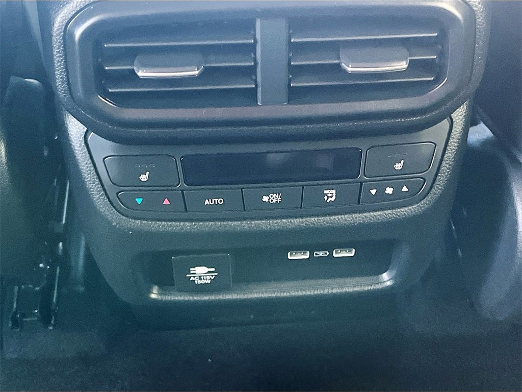 Used 2023 Honda Pilot Elite image 27