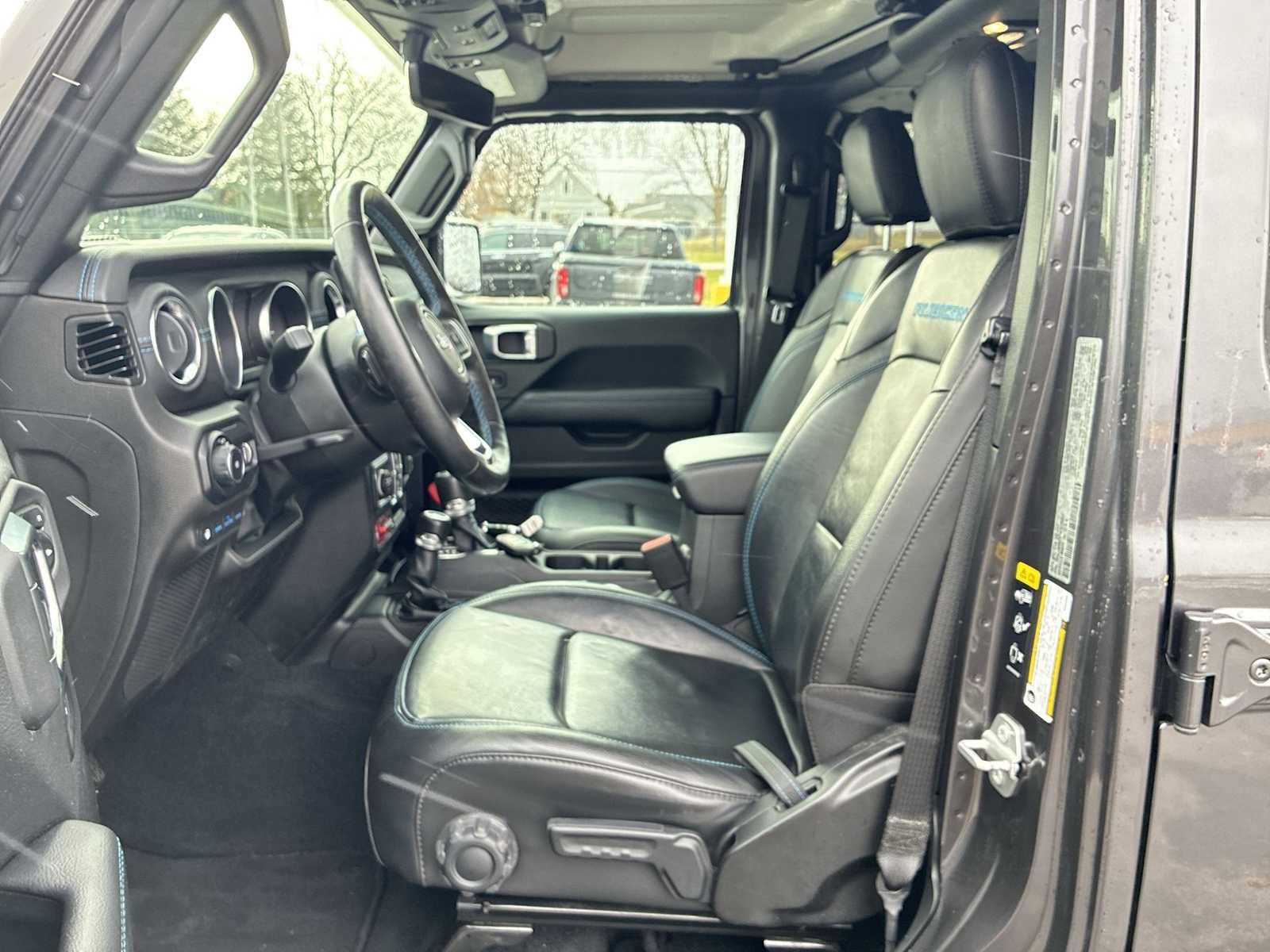 Used 2023 Jeep Wrangler Unlimited Rubicon 4xe w/ Cold Weather Group image 19