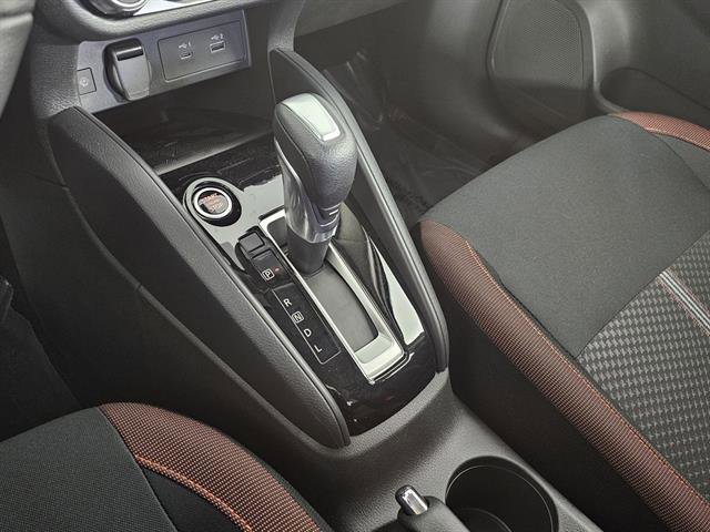 New 2025 Nissan Versa SR image 35