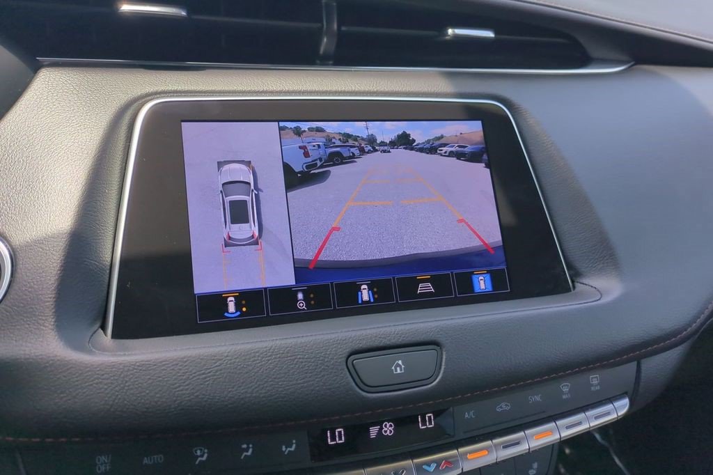 Certified 2022 Cadillac XT4 Sport FWD image 7