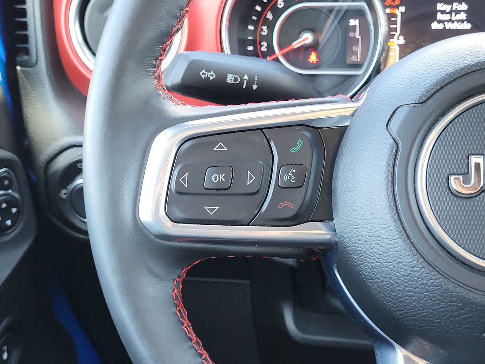 Used 2022 Jeep Wrangler Rubicon w/ Cold Weather Group AWD/4WD image 16