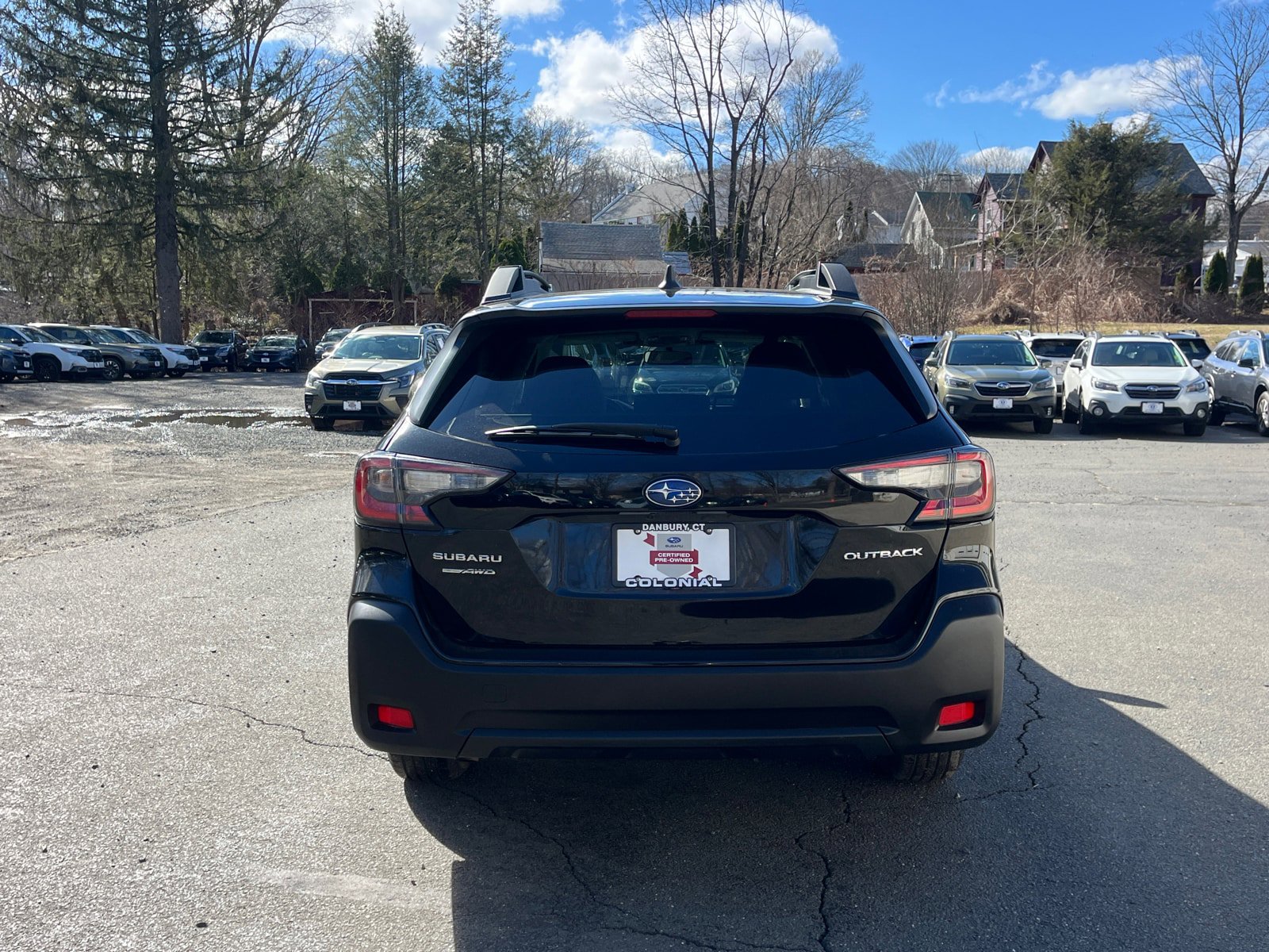 Used 2023 Subaru Outback Premium image 4