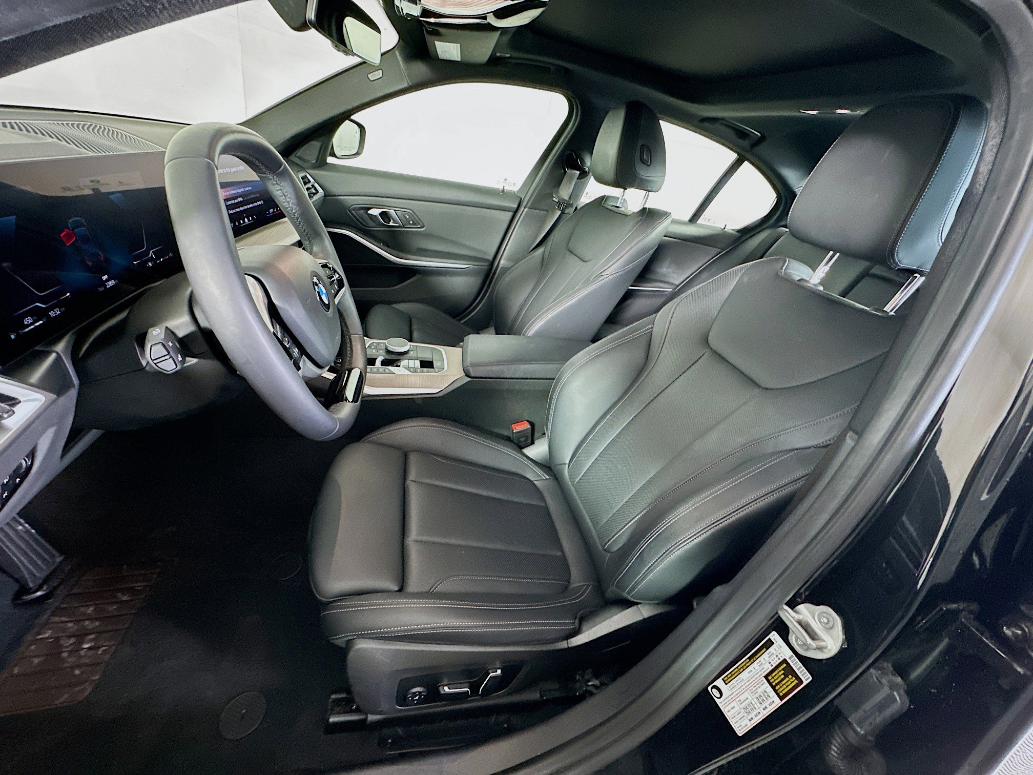 Used 2025 BMW 330i Sedan w/ Convenience Package image 13