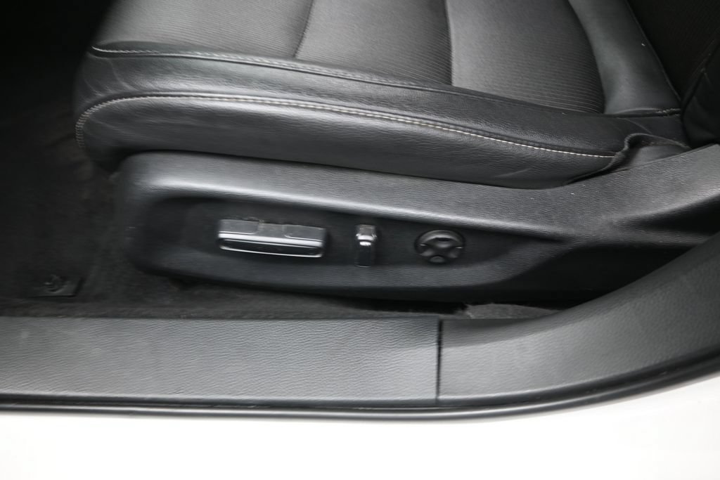 Used 2019 Honda Accord Sport image 13