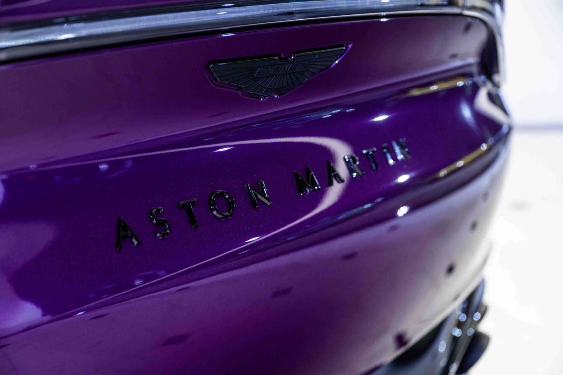 Used 2024 Aston Martin DBX 707 image 8