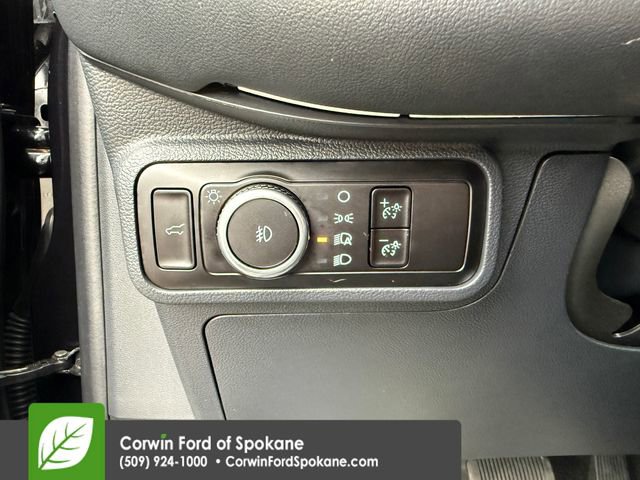 Certified 2025 Ford Explorer ST image 30