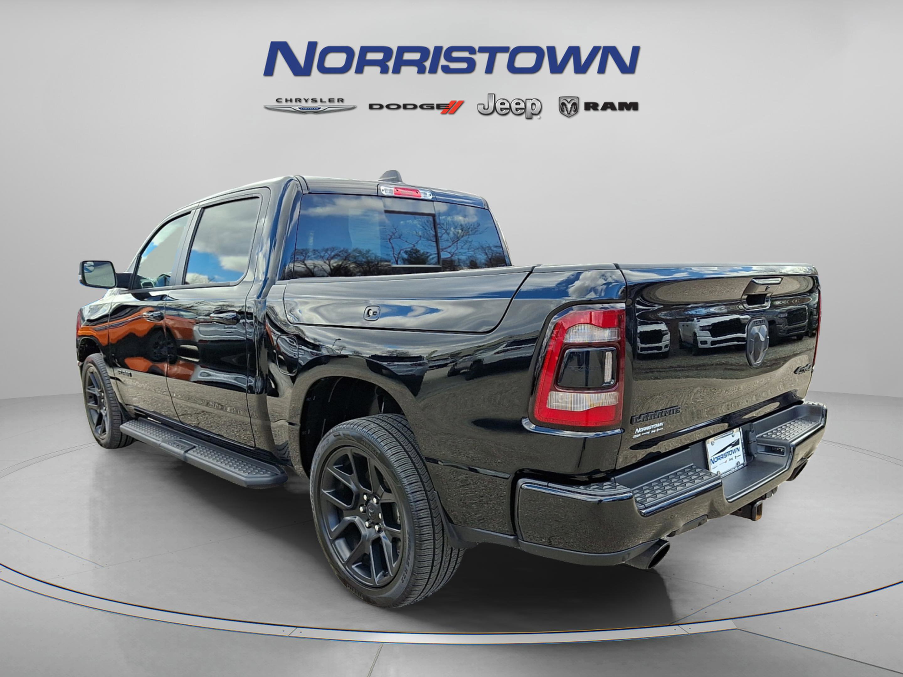 Certified 2023 RAM 1500 Laramie image 4