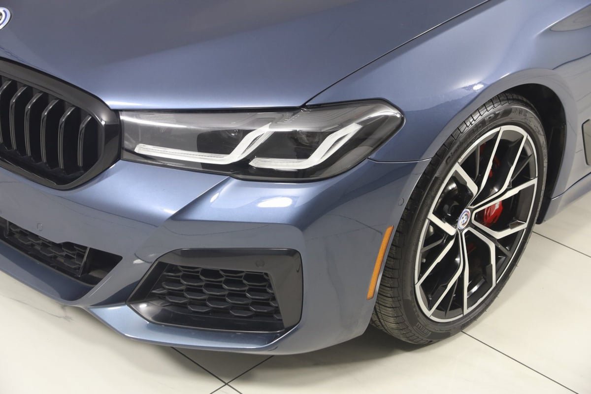 Used 2023 BMW M550i xDrive w/ Executive Package AWD/4WD image 67