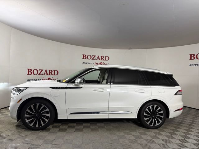Certified 2021 Lincoln Aviator Black Label Grand Touring w/ Class IV Trailer Tow Package AWD/4WD image 5