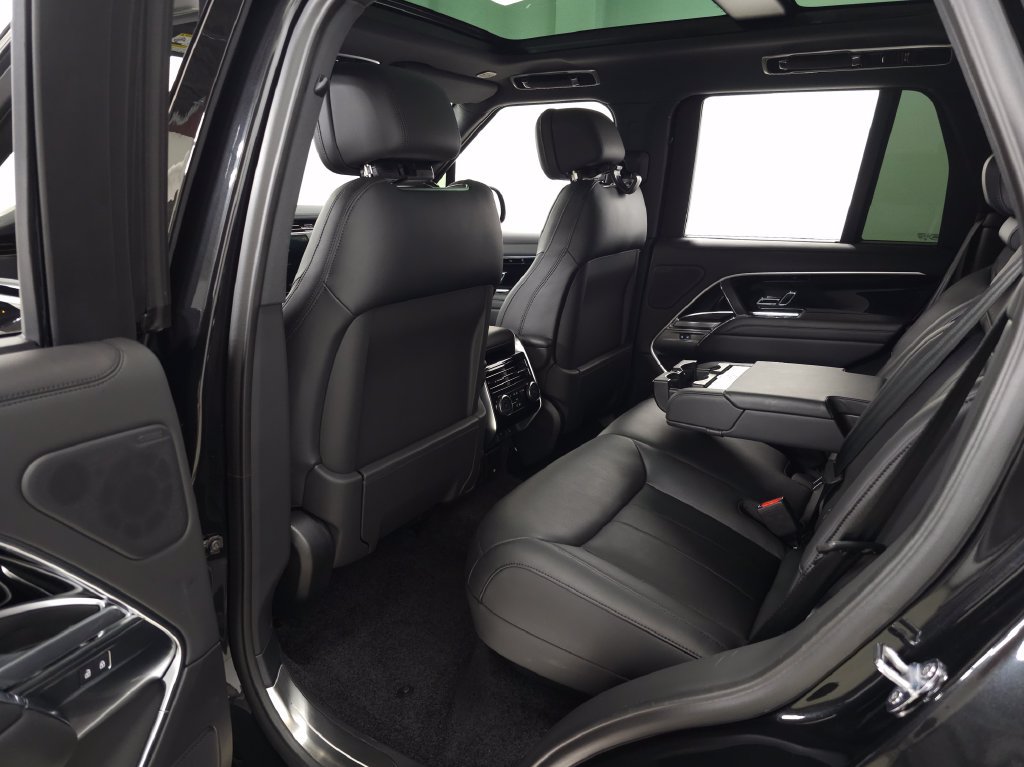 New 2026 Land Rover Range Rover SE AWD/4WD image 43