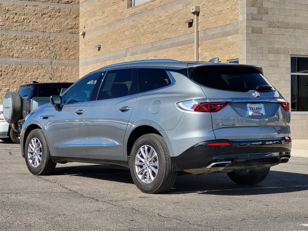 Used 2024 Buick Enclave Premium image 5