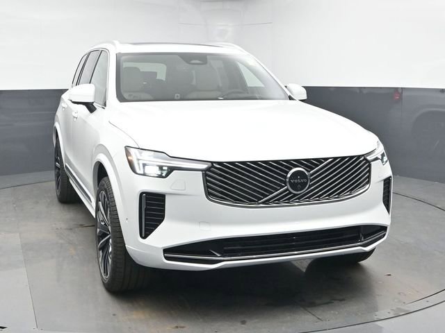 New 2026 Volvo XC90 B6 Ultra w/ Protection Package image 2