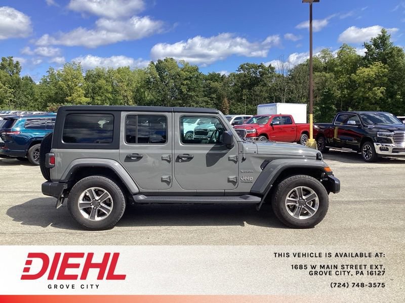 Used 2022 Jeep Wrangler Unlimited Sahara w/ Cold Weather Group AWD/4WD image 8