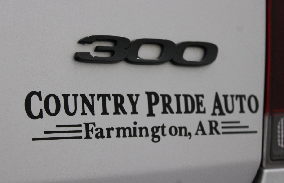 Used 2021 Chrysler 300 Touring L RWD image 33