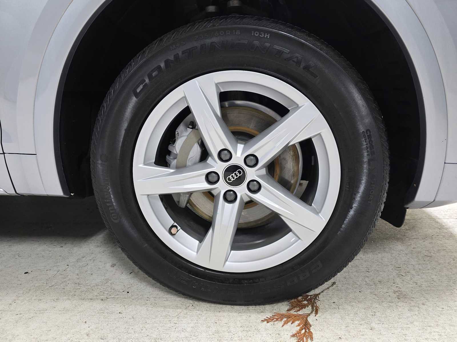 Used 2022 Audi Q5 2.0T Premium w/ Convenience Package image 9