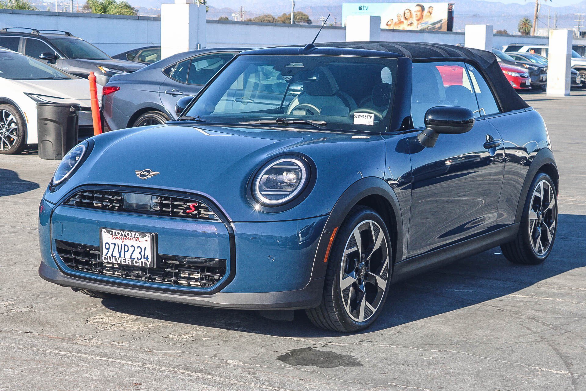 Used 2025 MINI Cooper S FWD image 3