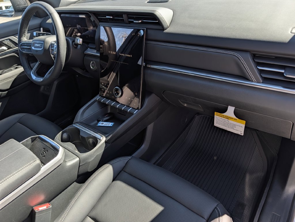 New 2027 GMC Terrain Elevation w/ Elevation Premium Package FWD image 33